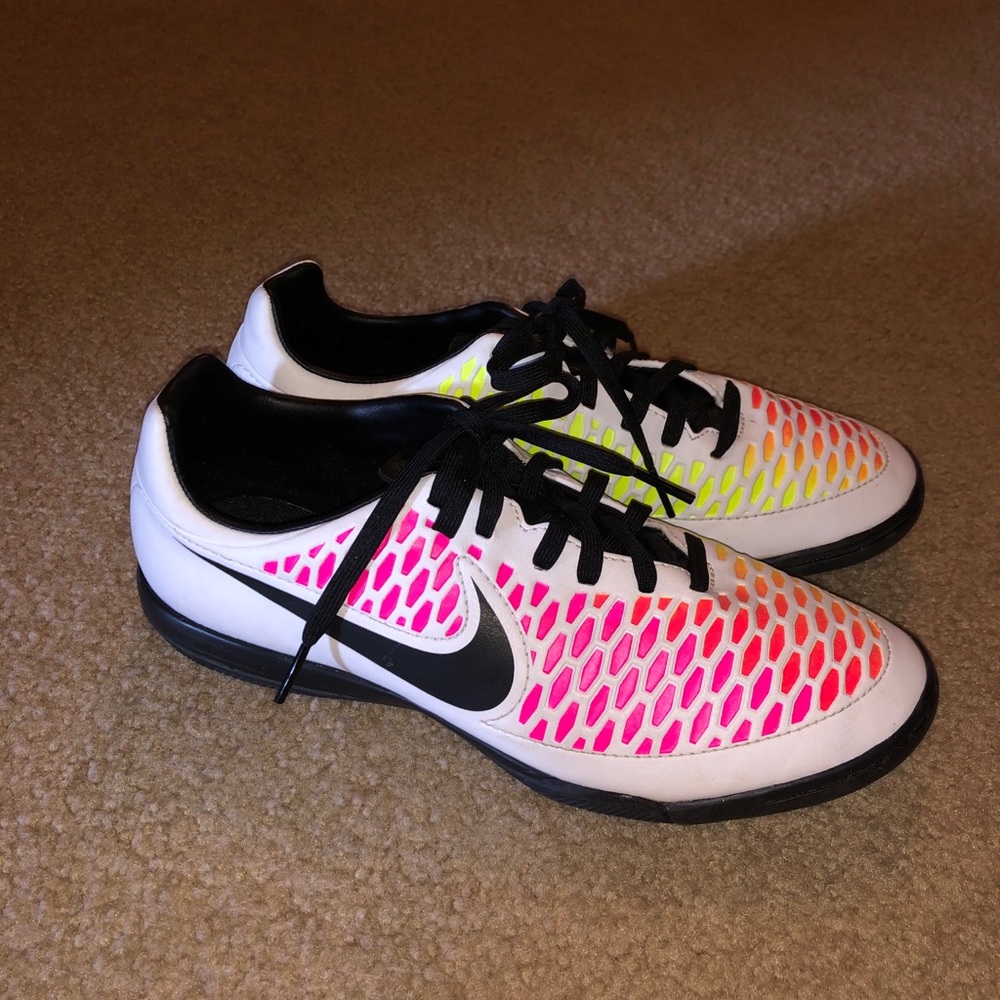 Womens Nike Magista Indoor Soccer Cleats